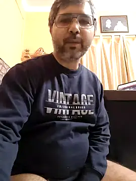 Strip show and Cum shots. - video by AerifiedLivelong cam model