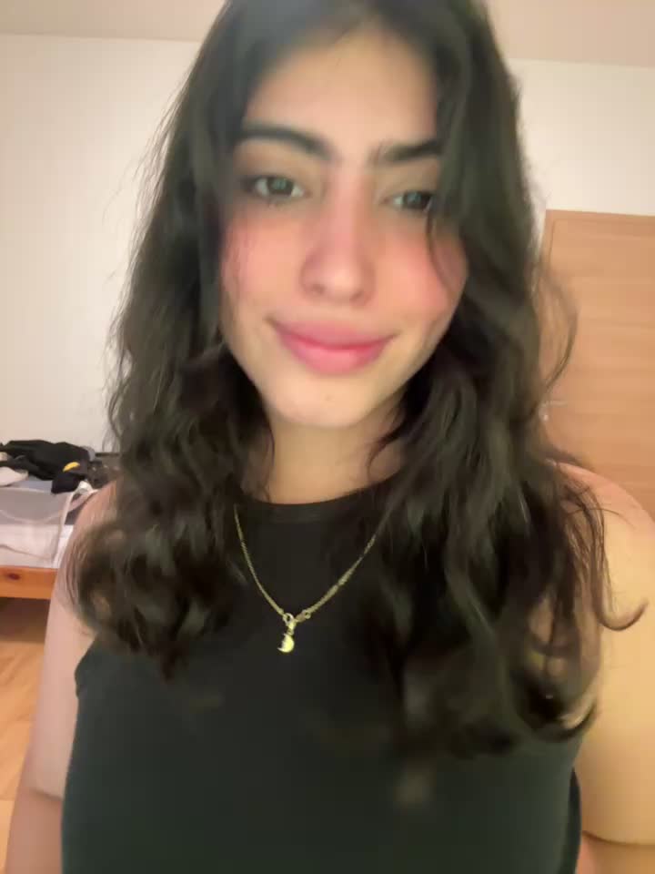 Private Show FINGERING CLOSE UP - video by Gaby_zahir_ cam model