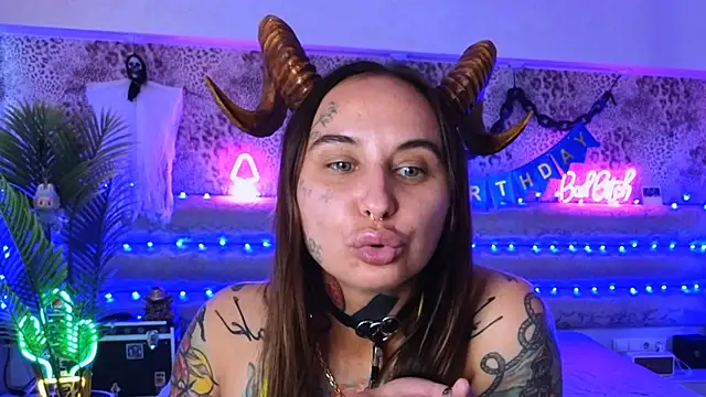 Public Show - video by Cool_Freak_ cam model