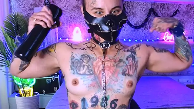 will you make my body wet my hero? - video by Cool_Freak_ cam model