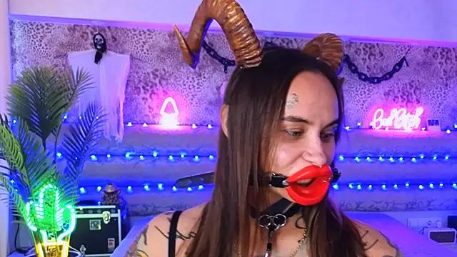 [12 Sep 13:50] Public Show - vídeo de Cool_Freak_ modelo de câmara