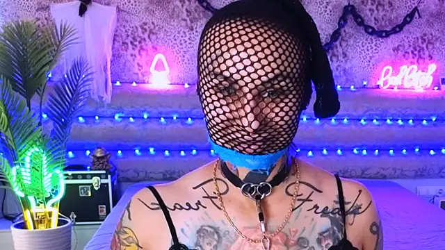 [12 Sep 15:14] Public Show - vídeo de Cool_Freak_ modelo de câmara