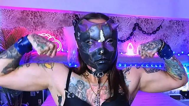 athletic body.body-building flex - video by Cool_Freak_ cam model