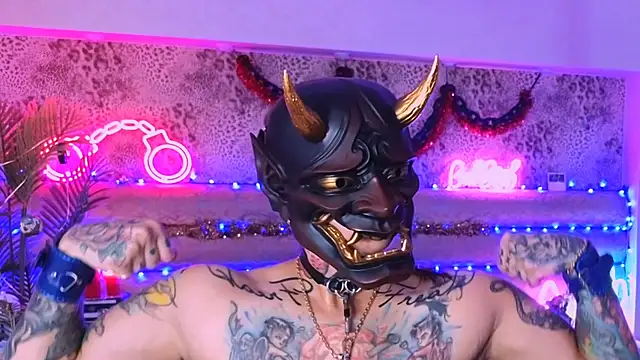 crazy squirt show with mask - vídeo de Cool_Freak_ modelo de câmara