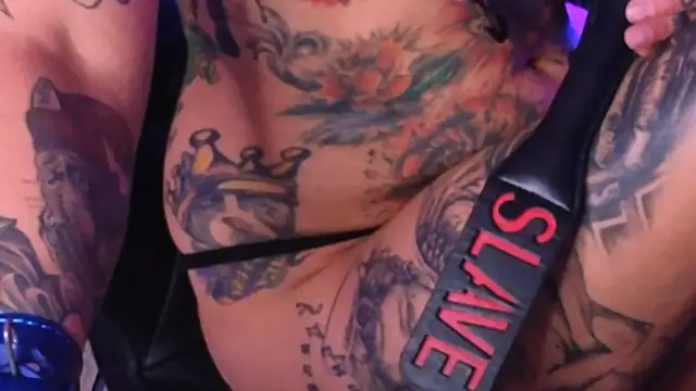 hard bdsm pain slave humiliation saliva handcuffs clamps on the nipples - vídeo de Cool_Freak_ modelo de câmara