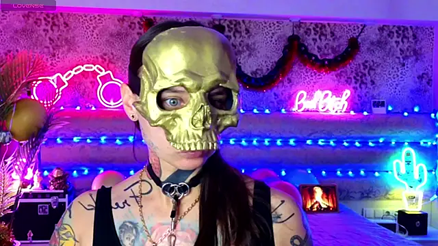 you can always take off my mask or put on another one - vídeo de Cool_Freak_ modelo de câmara