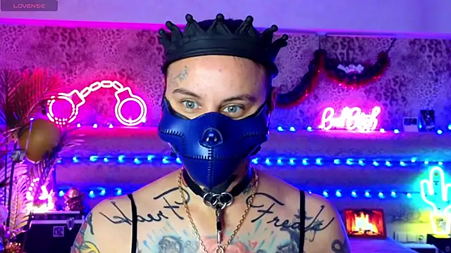 I now have a discount on private. in private everything is absolutely free and there are many gifts - video by Cool_Freak_ cam model