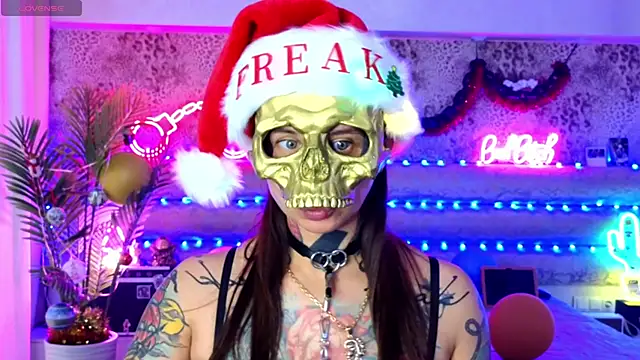 Soon there will be a new head torture cage mask. do you like BDSM? - vídeo de Cool_Freak_ modelo de câmara