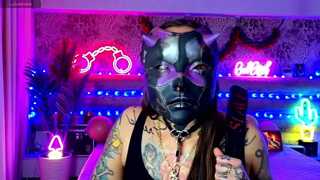 let's play my hero? hahahaha - vídeo de Cool_Freak_ modelo de câmara