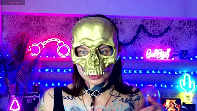 do you like it when I laugh in orgasm? - vídeo de Cool_Freak_ modelo de câmara