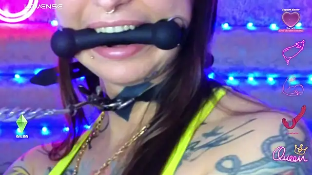 gag – video od webkamerové modelky Cool_Freak_