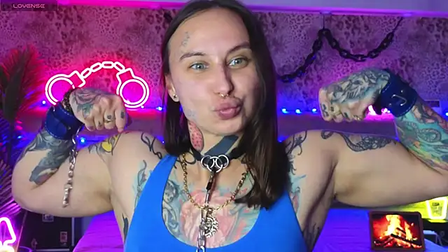 flex sport body bodybillding. hellish satanic and demonic hot show – video od webkamerové modelky Cool_Freak_