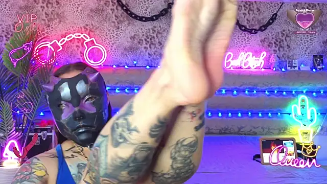 do you like to lick my feet for squirt? - วิดีโอโดย Cool_Freak_ โมเดลแคม