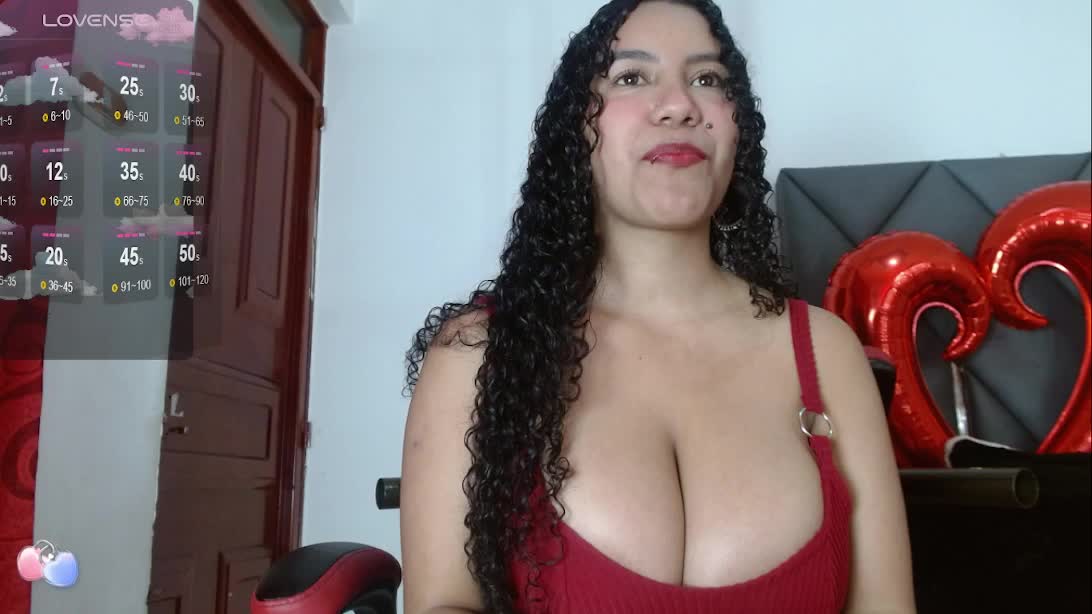 A student who is very hot to get a 10 on her grade seduces the teacher – video af serena_willow cam-model