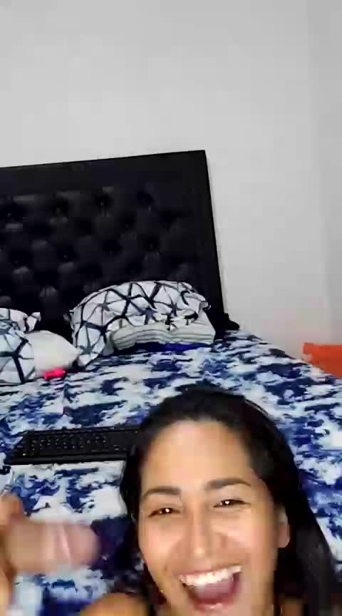 Ahegao show - video hot-baby_dirty kameramallilta