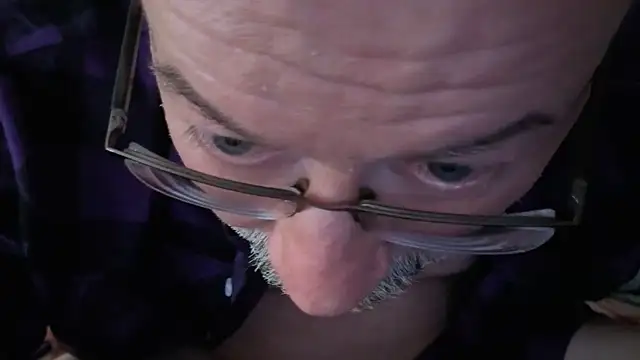 [21 Nov 10:01] Private Show - vidéo du modèle de showcams cumloverboyxx69