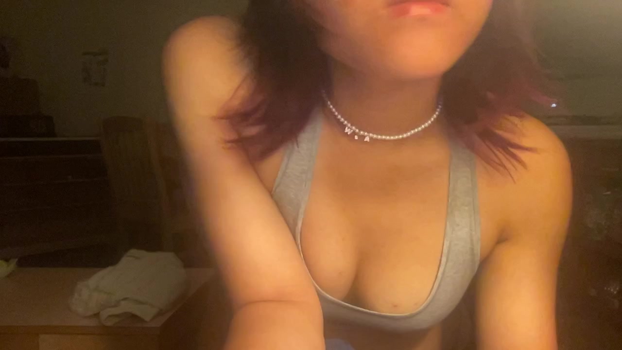 spreading doggystyle bent over-カメラキャストのforbiddenfruitcakeの動画