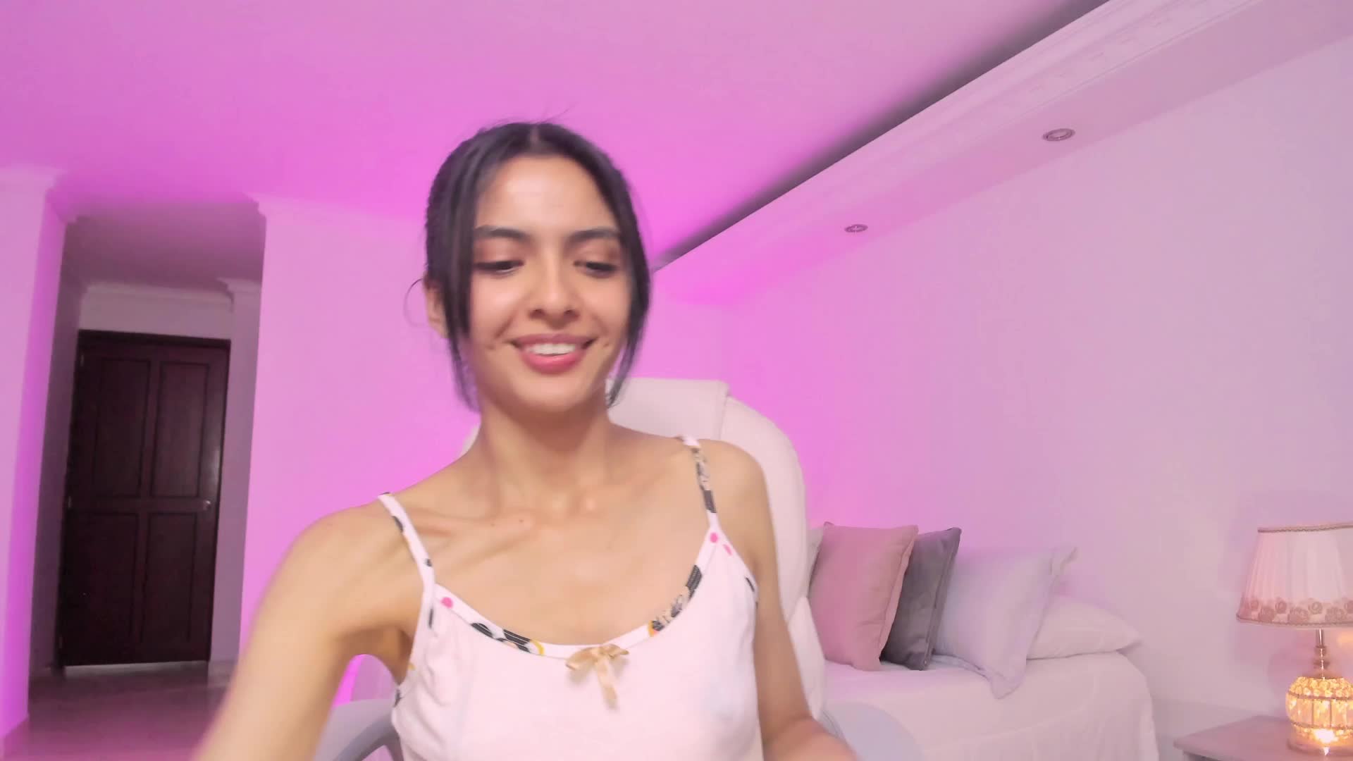 full show + squirt + anal - video by miiaa_evans cam model