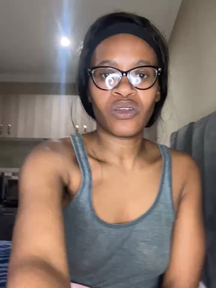 [28 Aug 02:19] Private Show - video by SlimSoFreaky_ cam model