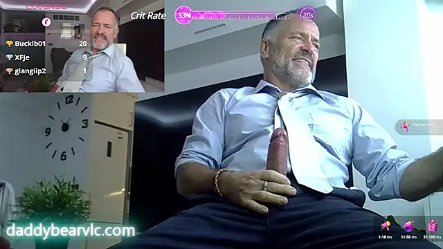 [8 Dec 11:08] Private Show - vídeo de la modelo de cam DaddybearVLC