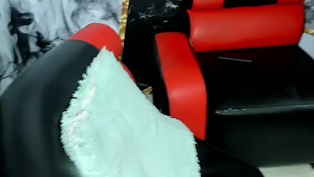 FUCK PUSSY HARD NO MERCY IN DOGGY STYLE - video av hot-threesome cam model