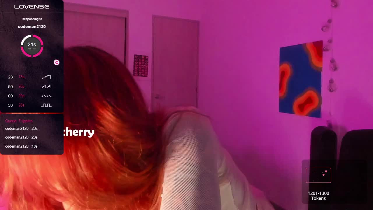 Teasing Dance & Suck finger - vidéo du modèle de showcams samantha_cherry