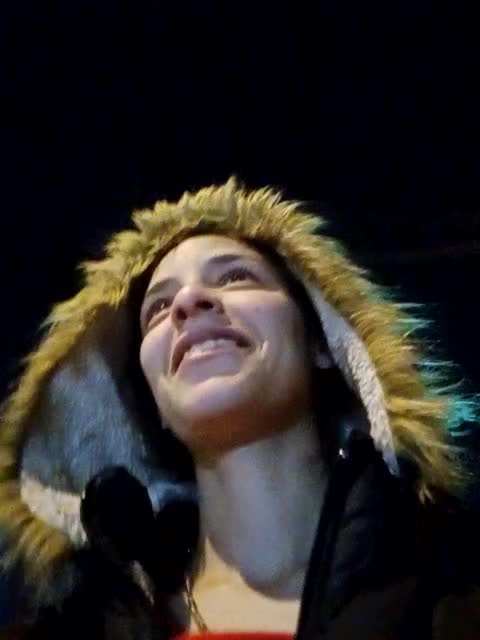 Broadcasting on the street - 視頻由 kingofqueenxxx 主播提供