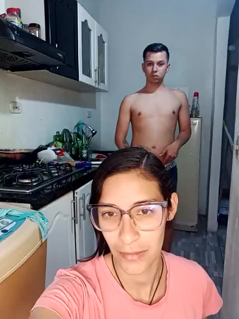 [24 Feb 17:42] Private Show - 視頻由 kingofqueenxxx 主播提供