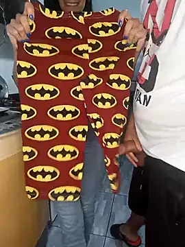 show ass - video by kingofqueenxxx cam model