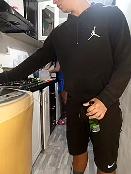 show ass and fuck pussy - video by kingofqueenxxx cam model