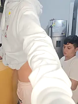 I undress - video by kingofqueenxxx cam model