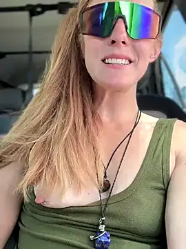 Sunglasses and dirty talk - video by GoldenFlameGoddess cam model