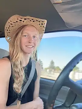 Pull over & play w/ pussy - video by GoldenFlameGoddess cam model