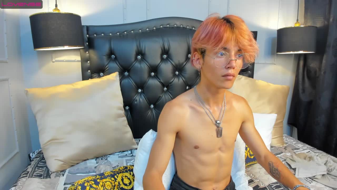 [22 Sep 05:17] Private Show - video by _Joseph_Z_ cam model