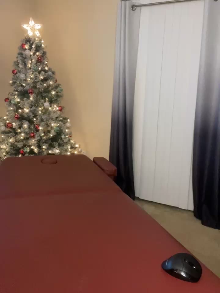 Pound down missionary - video by pabloandcarla cam model