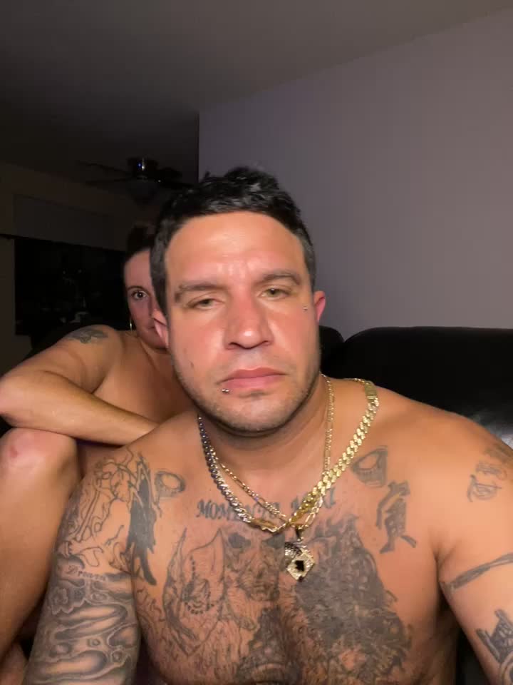 [29 Oct 00:13] Private Show - video by pabloandcarla cam model