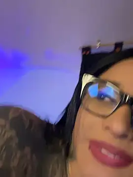 exploring my cliporis to the real cum - video by monroe_777 cam model