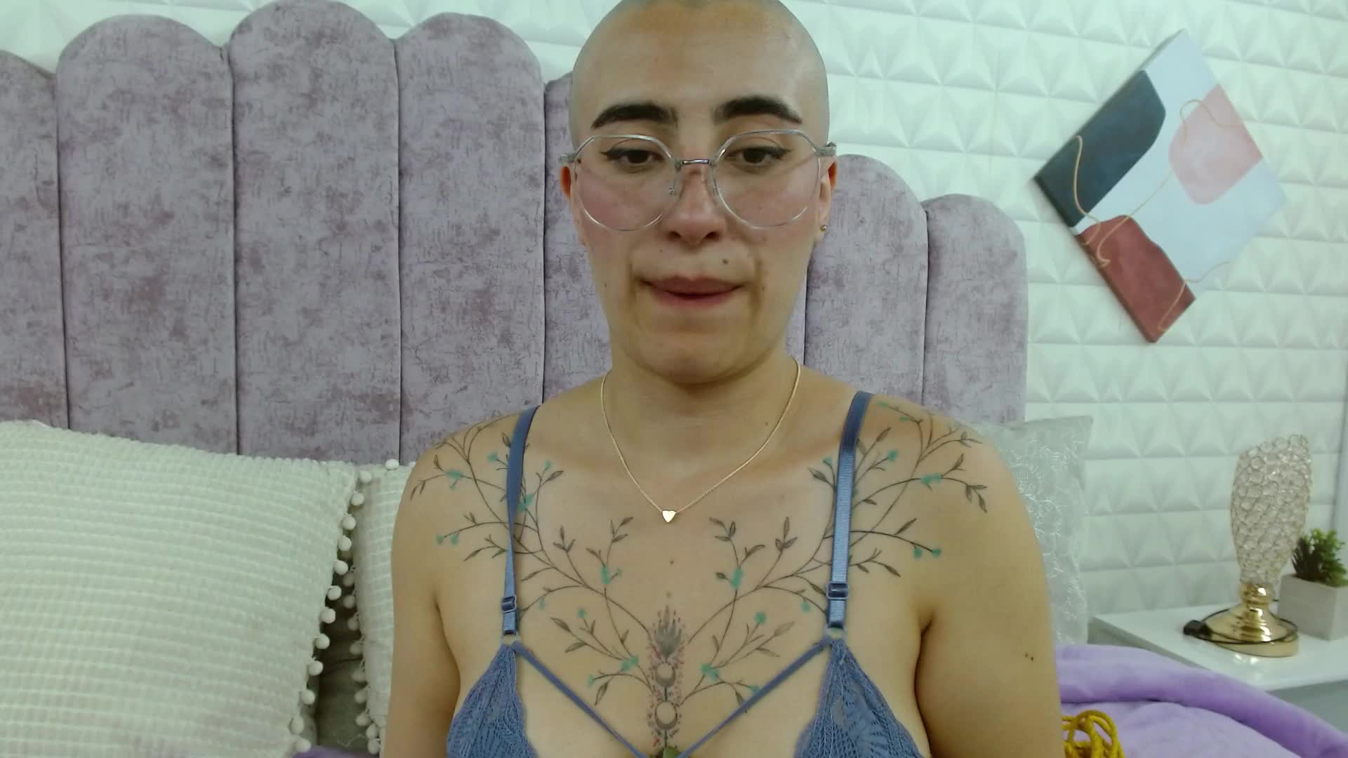 bald cum and sexy bowjob