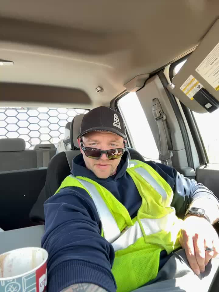 [1 May 13:32] Private Show - video by 8inchHOLEpunch cam model