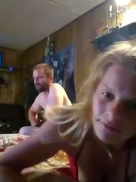 [30 Apr 00:47] Private Show - відео від вебкаммоделі lilbug69