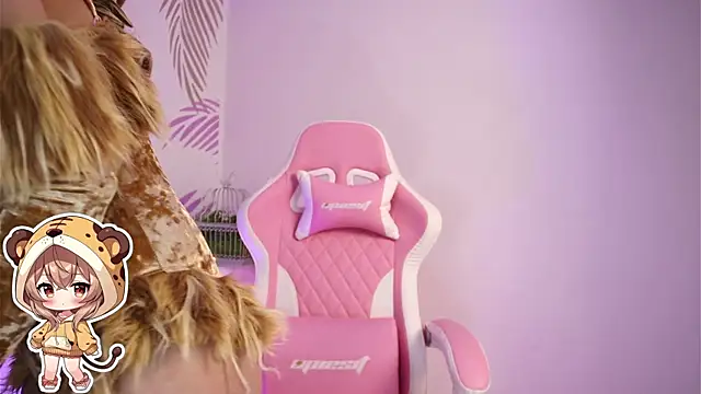 Lion costume ahegao + spit my boobs - dianebleu 캠 모델의 동영상