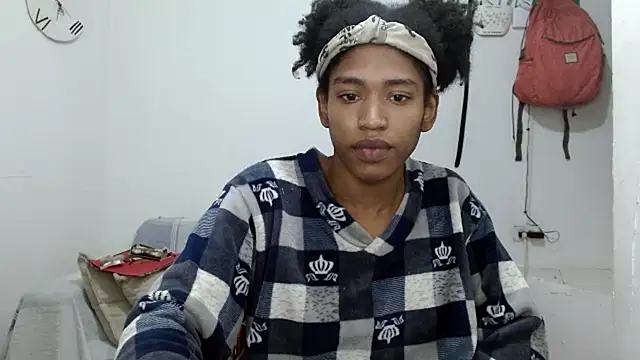 Show cock 🍆🍆flor 10 tks comentó see it - video by angelamarie1 cam model