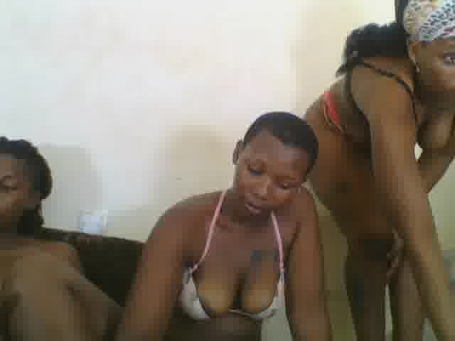 [4 Jun 15:04] Private Show - CuteJ adlı kamera modelinin videosu