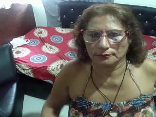 [28 Feb 14:27] Private Show – video od webkamerové modelky charrysexy1