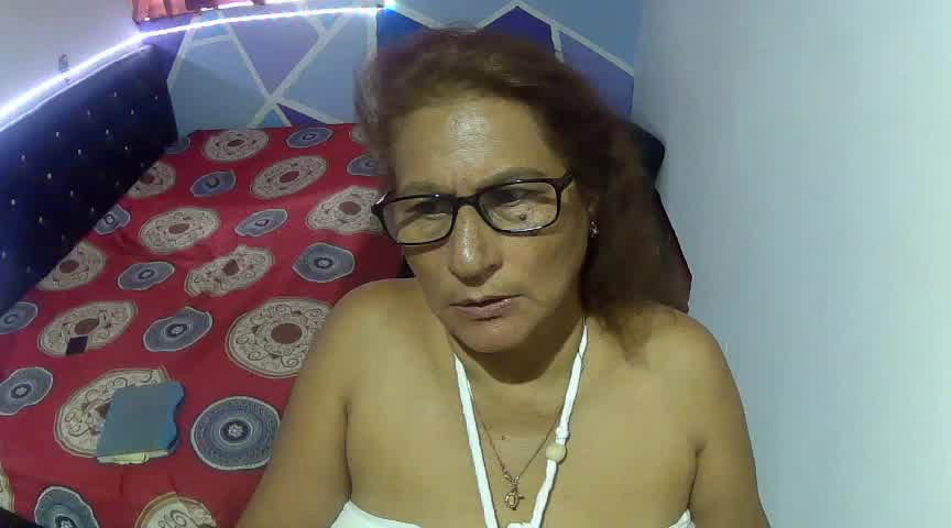 [28 Aug 12:09] Private Show – video od webkamerové modelky charrysexy1