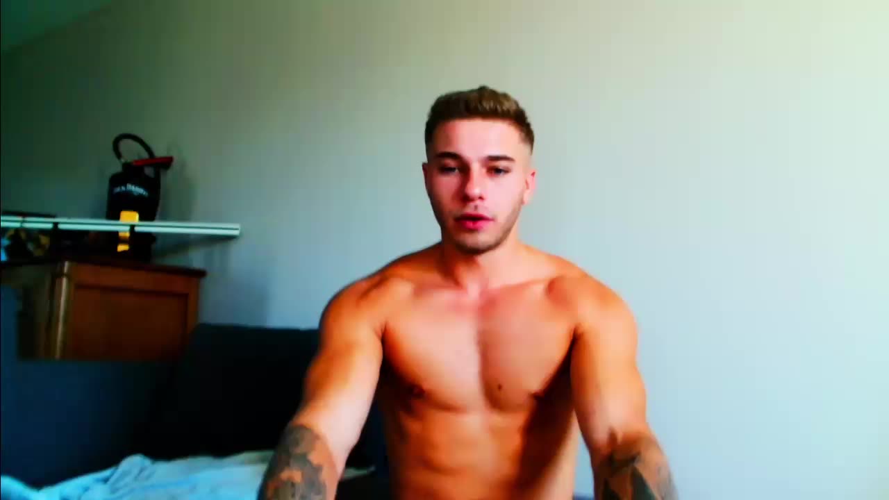 [9 Sep 19:21] Private Show - video av Elkafit28 cam model