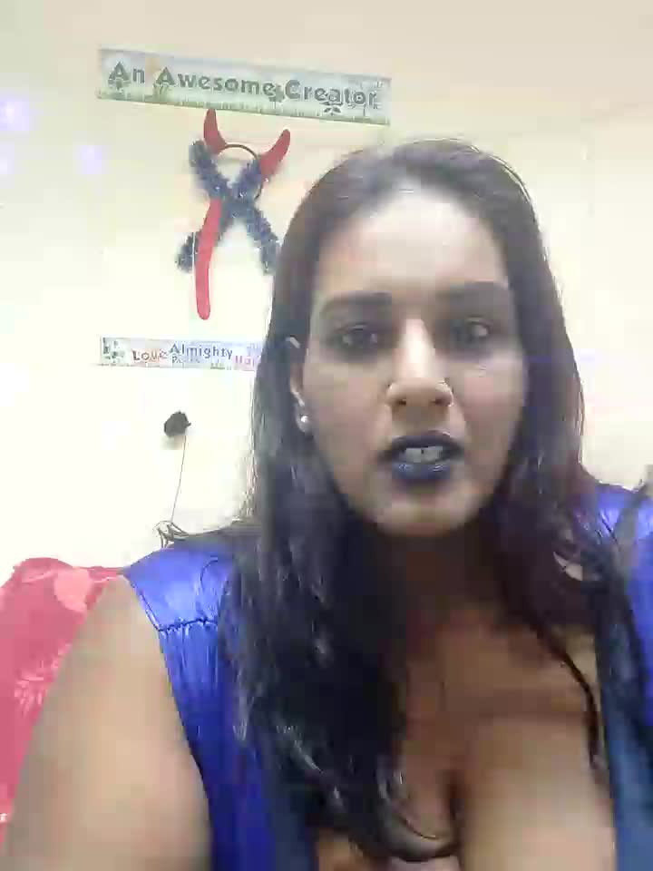 [17 Jun 04:25] Private Show - video Foxybaby420 kameramallilta