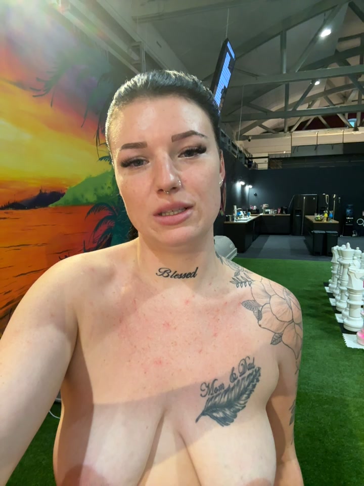 (39)Privat - Geiler Cam Sex mit Countdown & Squirt - video by LizaRoxx cam model