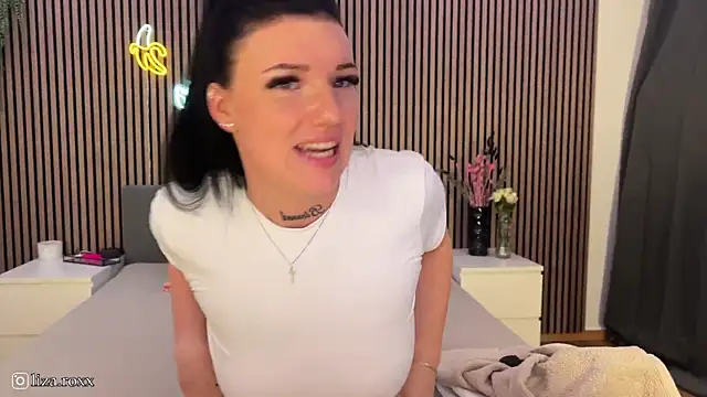 (58)Private Show - Sloppy, Squirt, SB - clip cu LizaRoxx model videochat