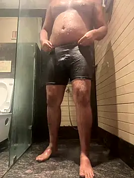 Hot shower show with cum - video by Mushroomhead69 cam model